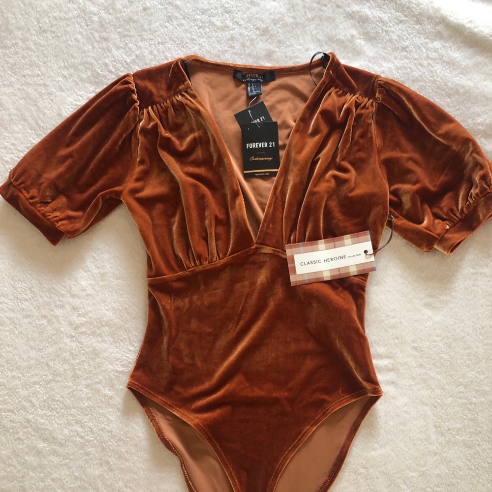 NWT Forever21 Velvet Bodysuit